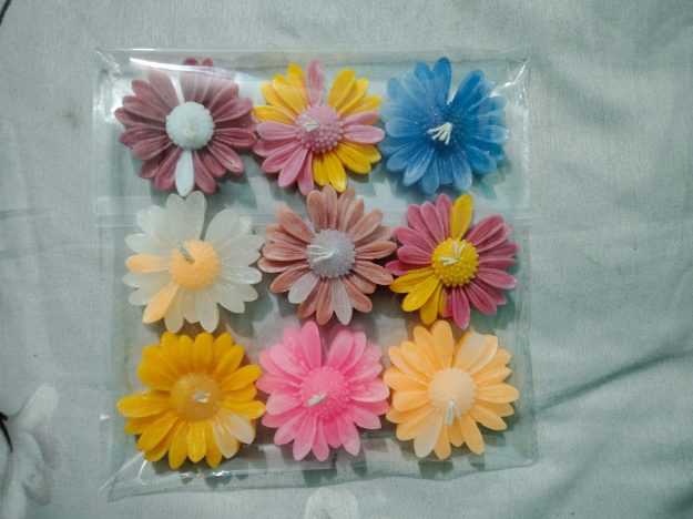 Flower Shape Handmade Decorative Candle